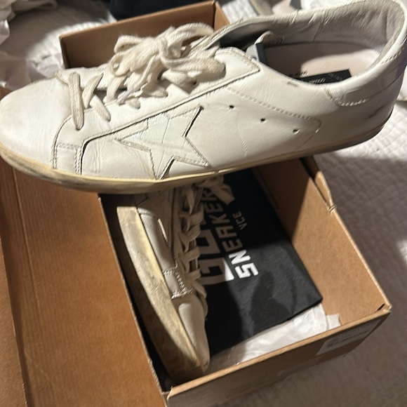 Golden Goose Sneakers - sz 41 - Picture 6 of 11